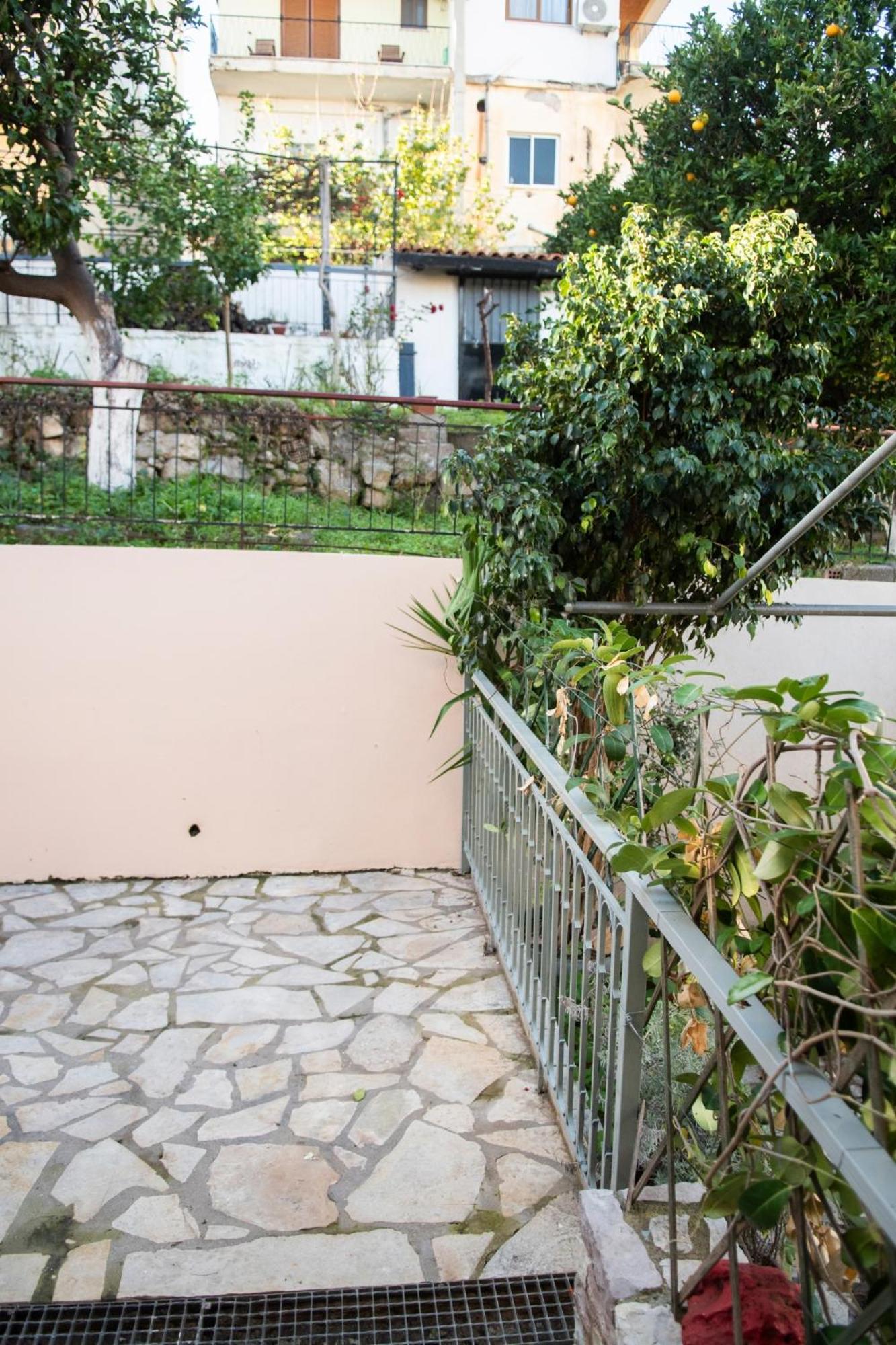 Rincon De Luz Villa Kyparissia Bagian luar foto