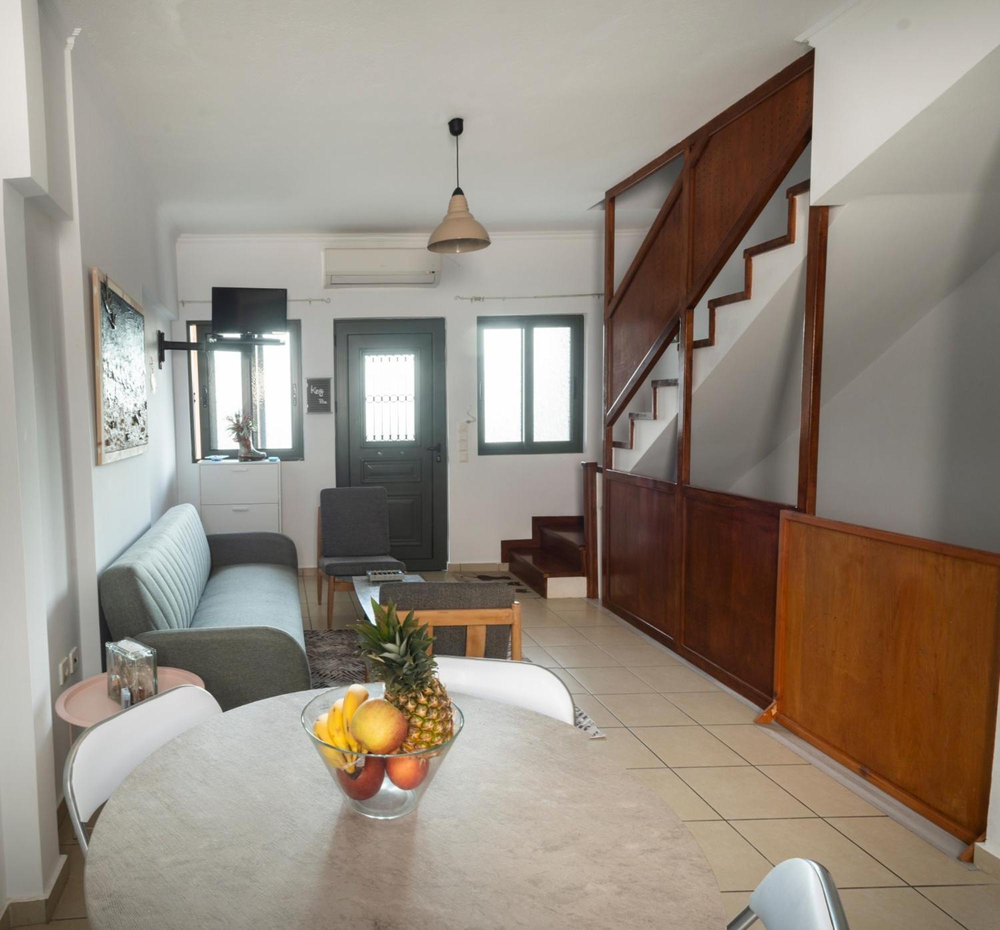 Rincon De Luz Villa Kyparissia Bagian luar foto
