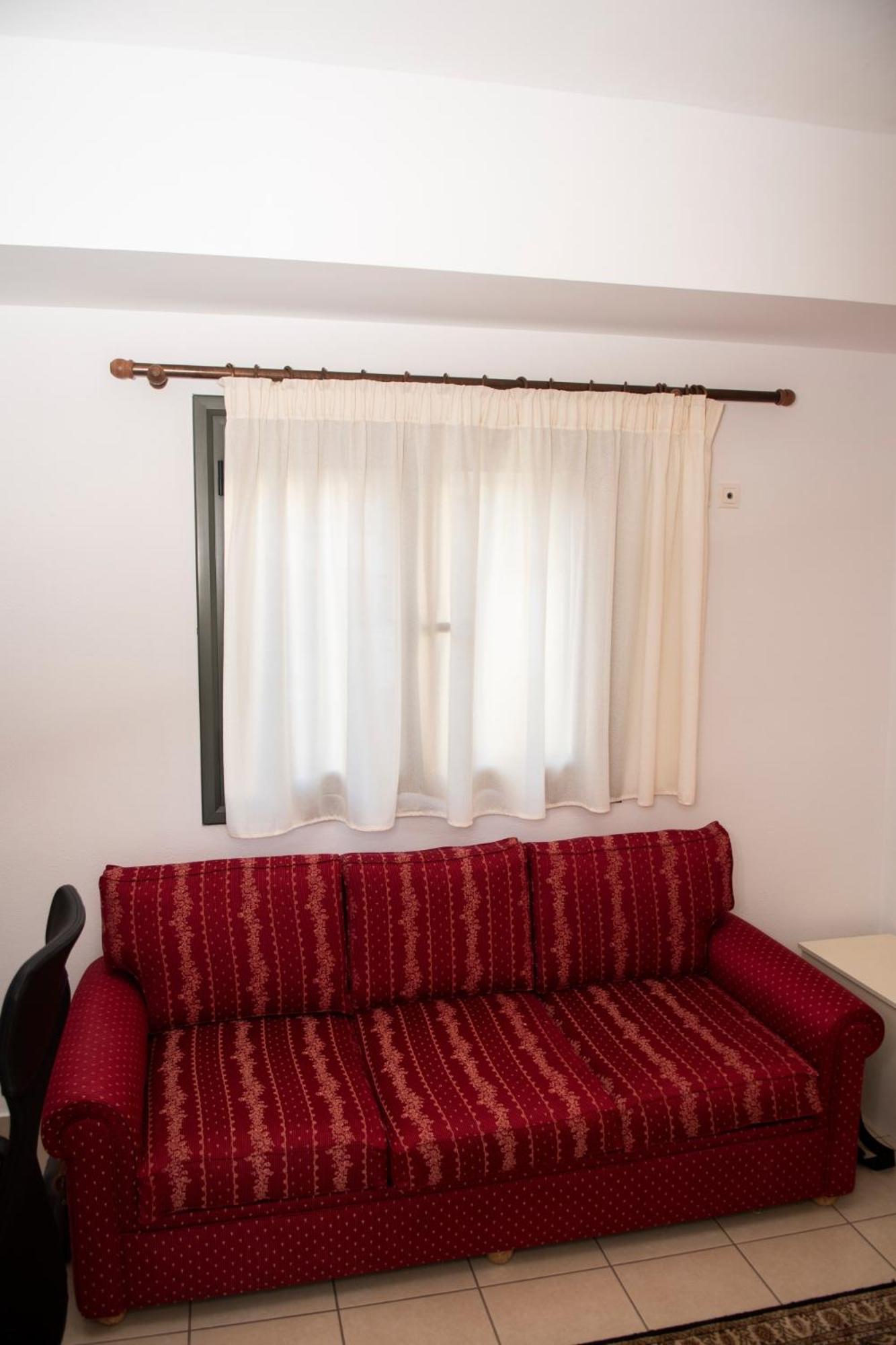 Rincon De Luz Villa Kyparissia Bagian luar foto